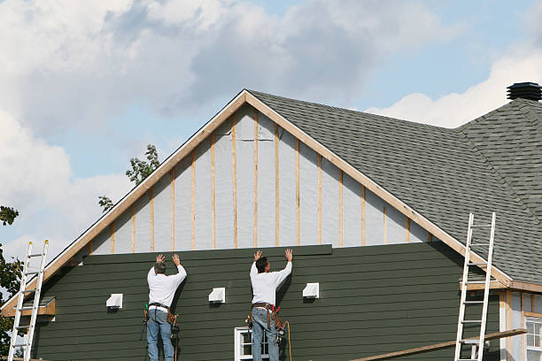 Professional Emergency Siding Repair technician working in Kingston, NY
